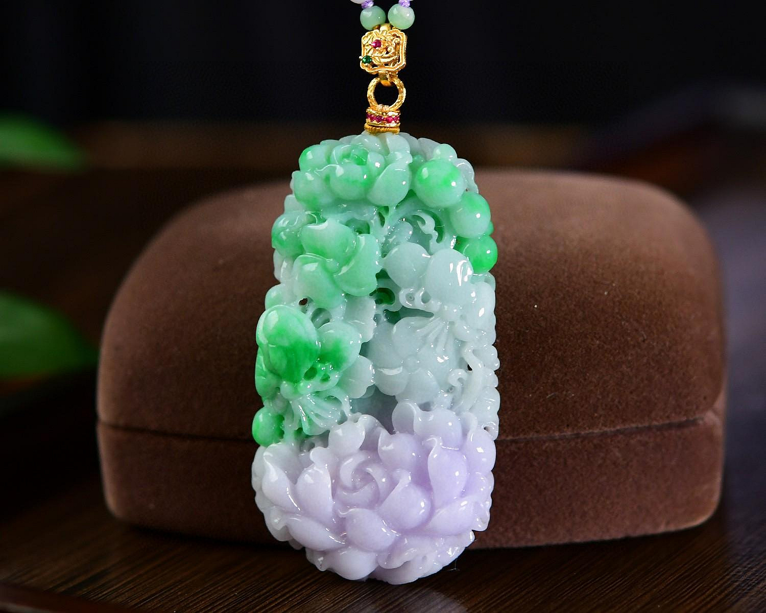 可議價??花開富貴?? 高貨一枚??天然A貨翡翠牡丹花吊墜細糯玉化種紫羅蘭