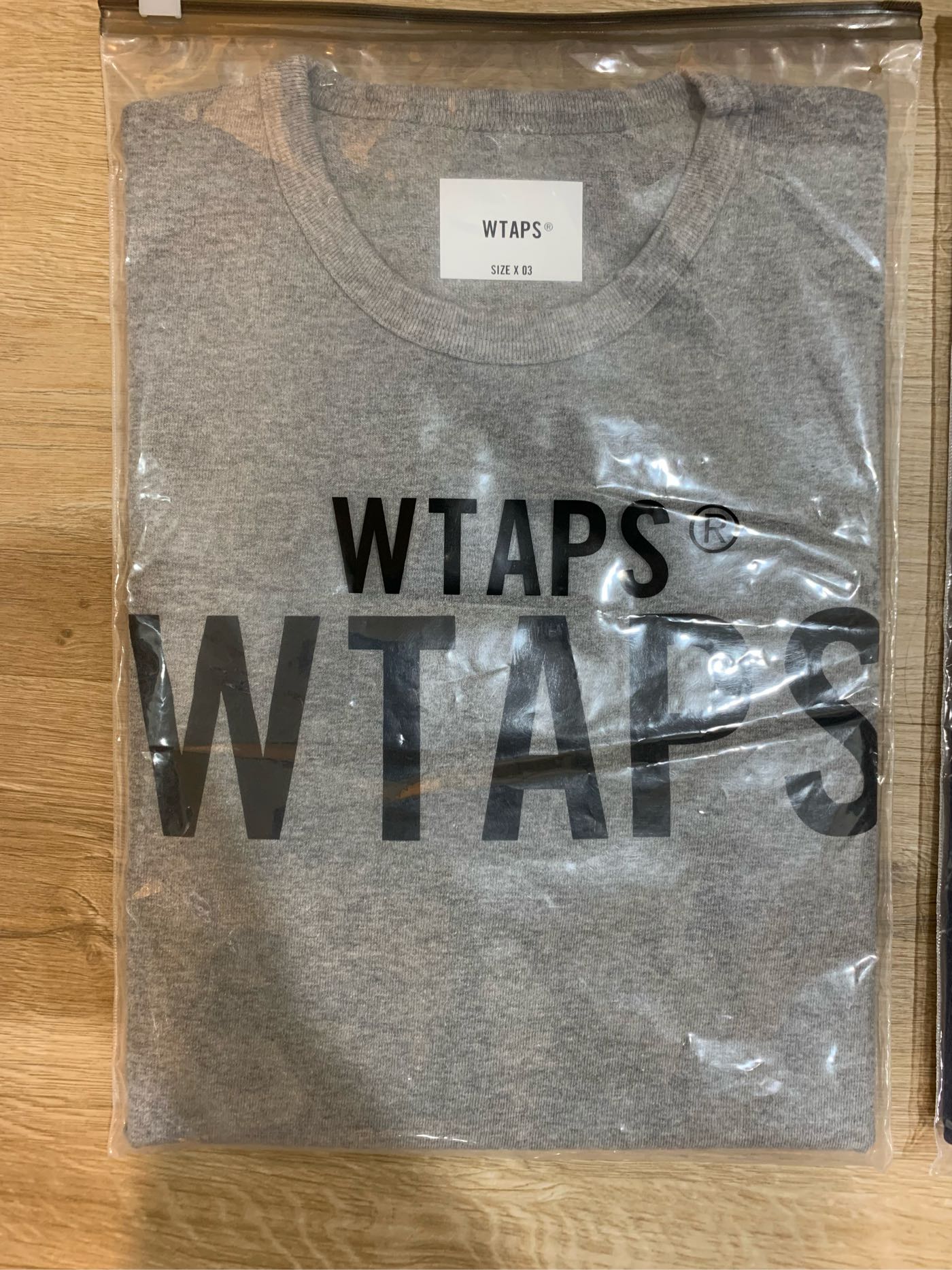 全新真品WTAPS 21SS BANNER / SS / COTTON tee 短袖T恤t-shirt 灰色L號