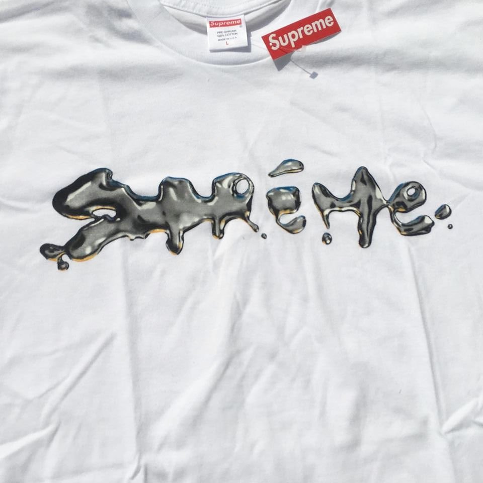 Supreme Liquid Tee ホワイト Supreme FW18 Liquid Tee White Silver logo Short Sleeve