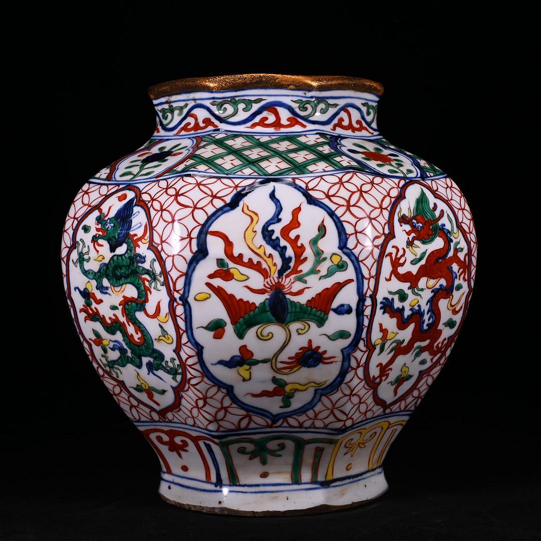 明萬曆青花五彩開窗龍鳳花卉紋八棱鎏金罐規格33*33cm133531官窯、民窯
