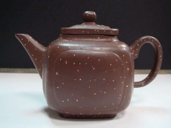 宜興紫砂早期壺舖砂四方開光壺《特價只給第一標》 | Yahoo拍賣