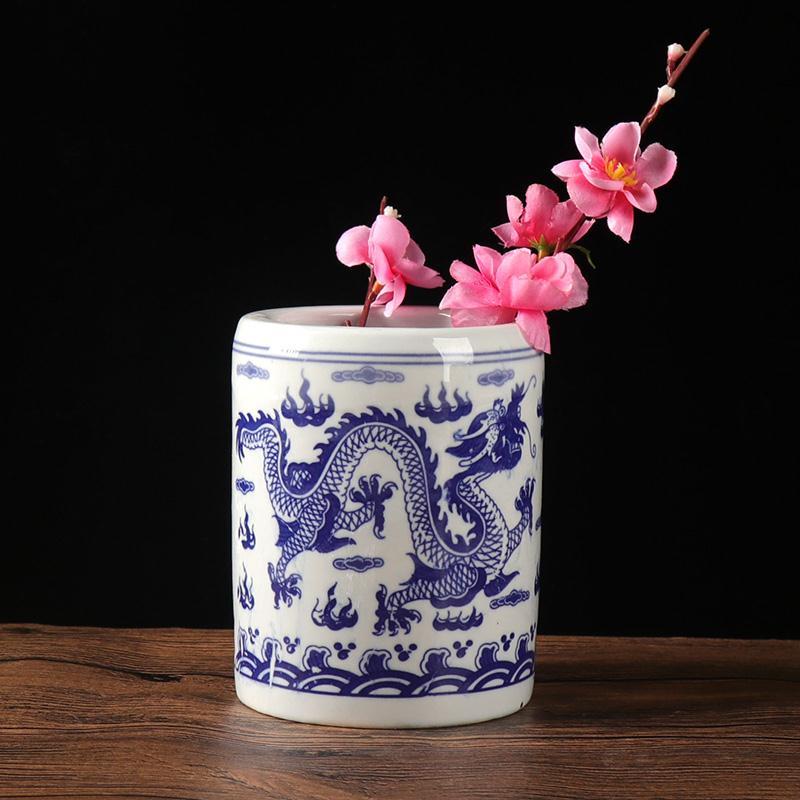 古美術 景德鎮 人民瓷廠 筆筒 青花花纹笔筒 古美術 景德鎮 人民瓷廠 筆筒 青花花纹笔筒 景德镇瓷器花瓶手绘品牌及