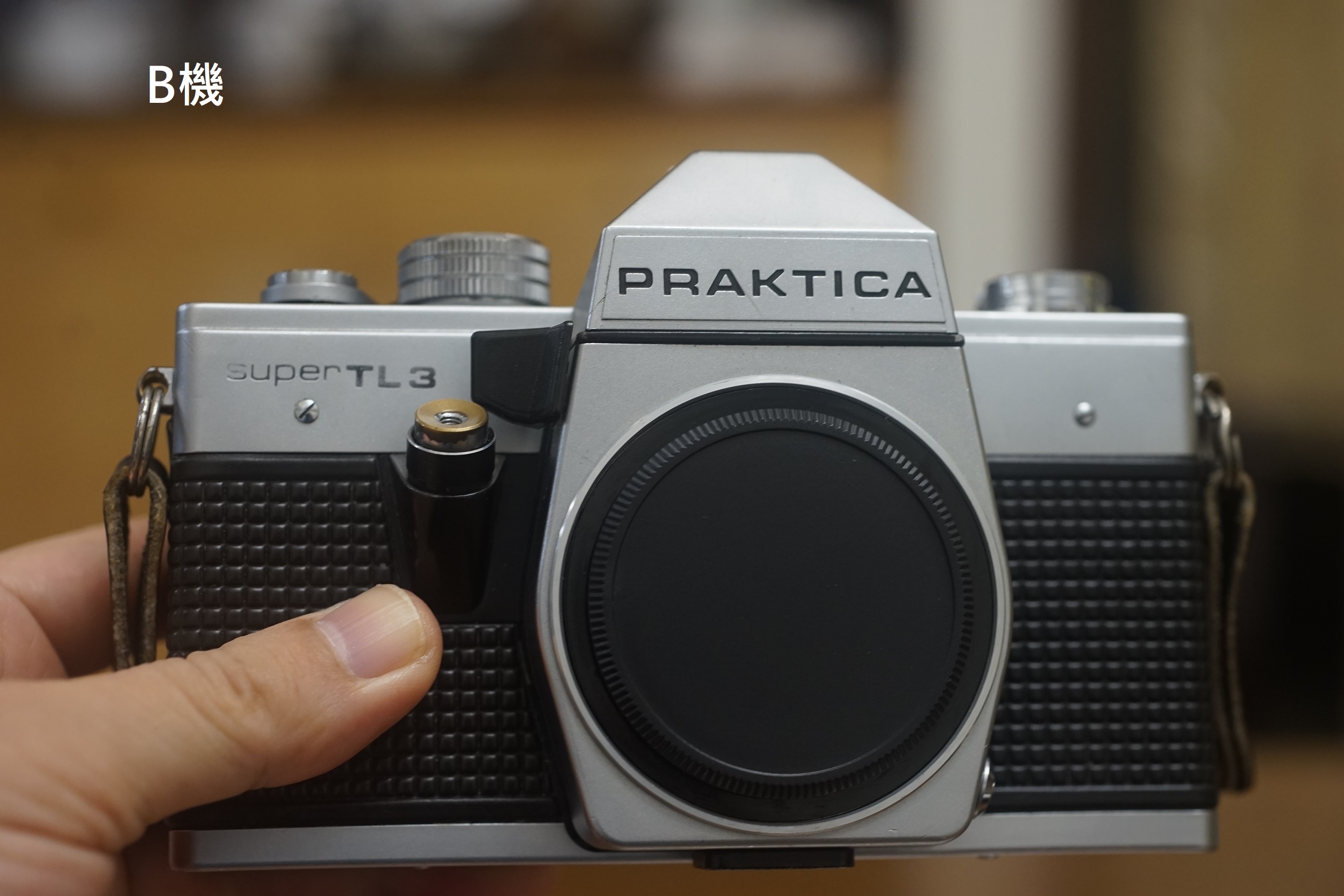 售】德製Praktica MTL5及Super TL3+Pentacon MC 50mm F1.8 & Meyer D