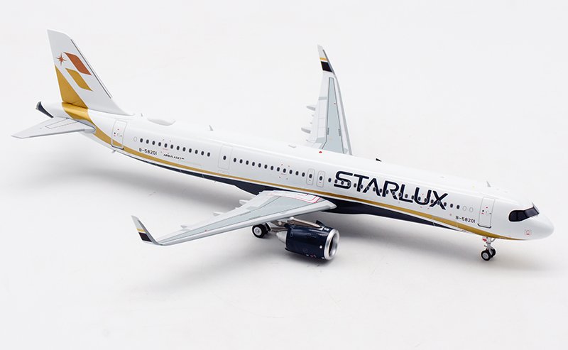 Aviation 1/200 台灣星宇航空A321neo STARLUX 金屬飛機模型附展示架