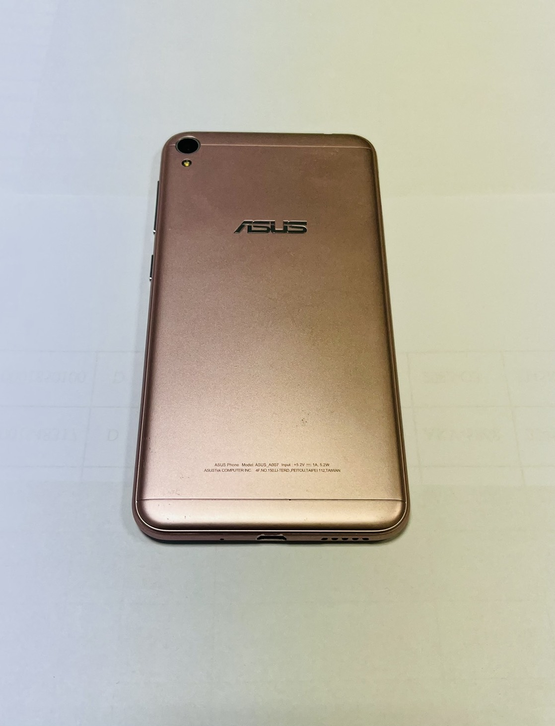 ASUS ZenFone Live(A007) 2GB/16GB 1300 萬畫素四核心5 吋| Yahoo拍賣