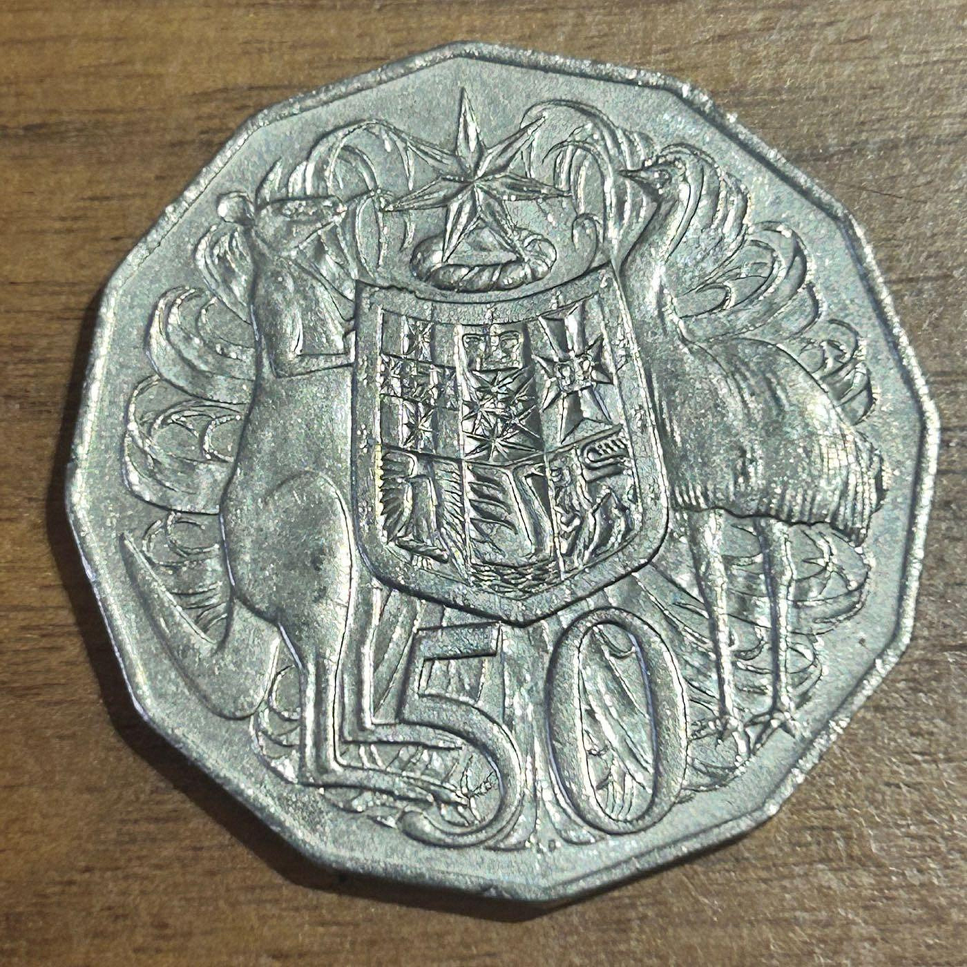 H2Shop】澳洲澳幣澳元Australia 50cent 50分2006年伊莉莎白二世女王鴯鶓袋鼠圖案多邊形錢幣硬幣| Yahoo拍賣