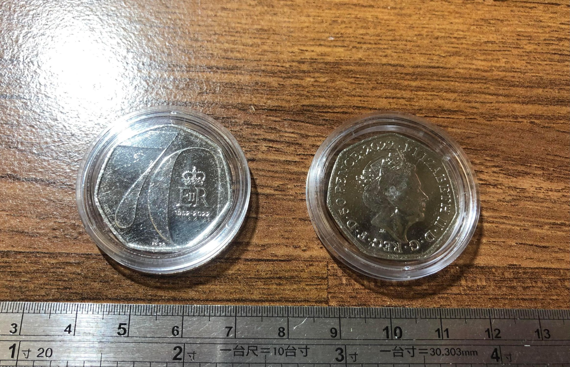 超值硬幣】英國2022年50PENCE 英鎊伊莉莎白二世登基70週年白金禧紀念幣一枚熱門新發行~ | Yahoo拍賣