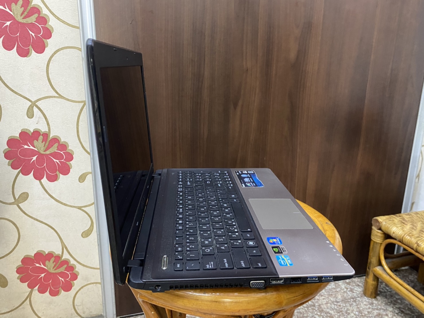 ASUS グラボ付きノートPC K55VD i5-3210M 610M Asus K55VD review: Asus K55VD - CNET