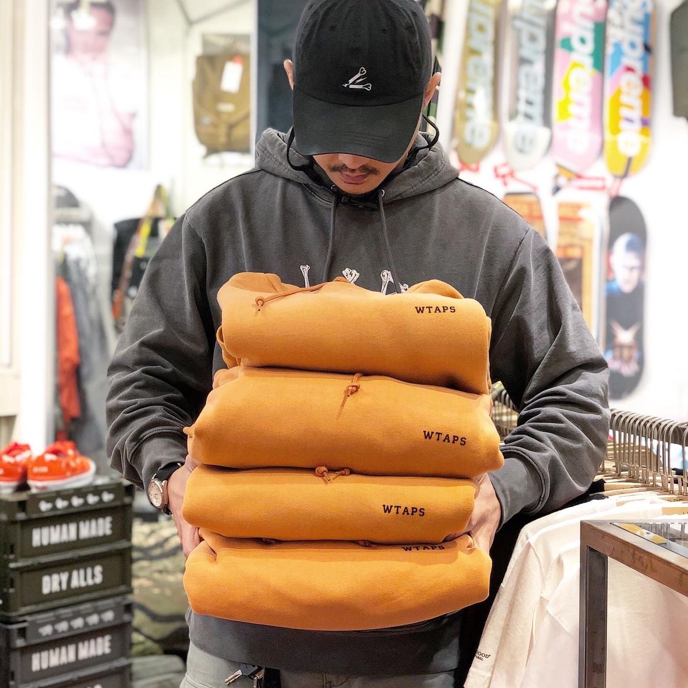 WTAPS 17AW DESIGN HOODED パーカー COLLEGE L WTAPS DESIGN HOODED