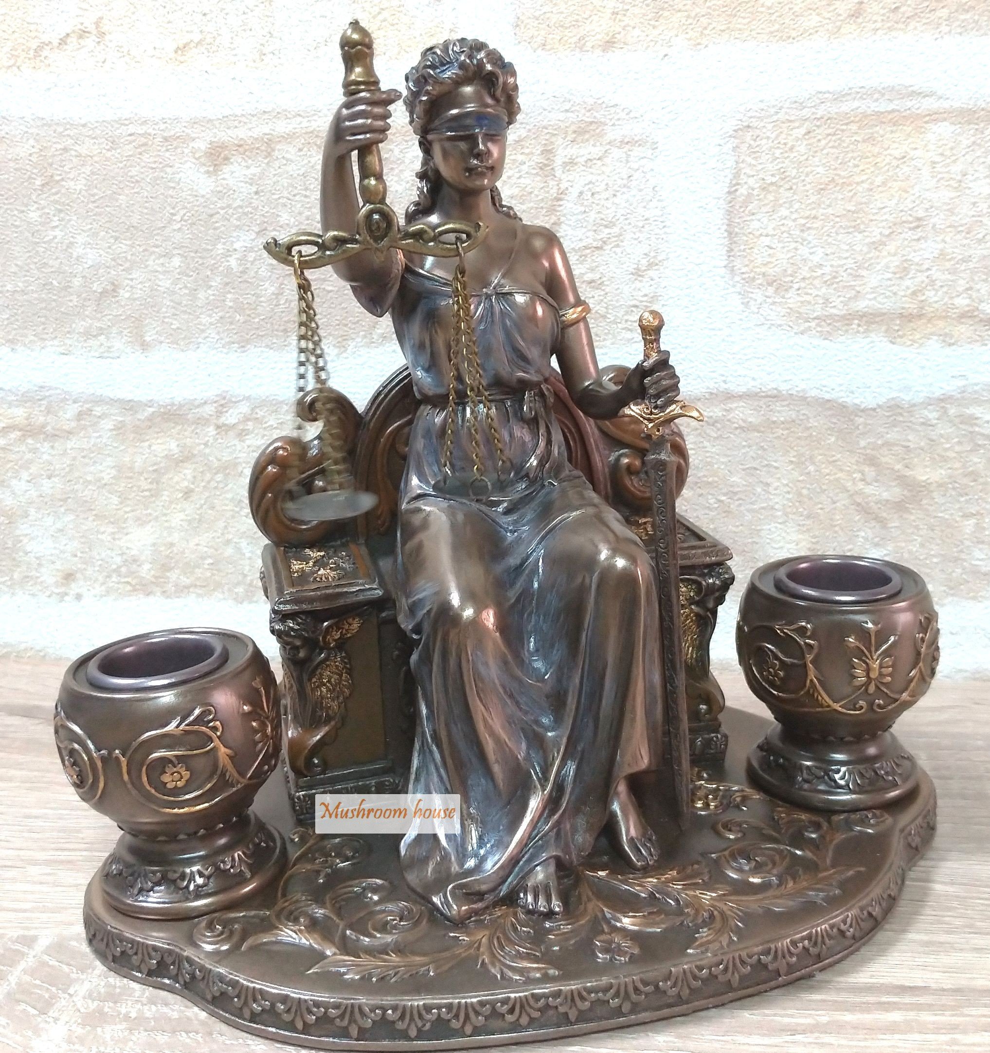點點蘑菇屋歐洲進口仿銅雕塑~正義女神坐姿希臘神話雕像擺飾天秤劍羅馬司法女神免運費現貨| Yahoo拍賣