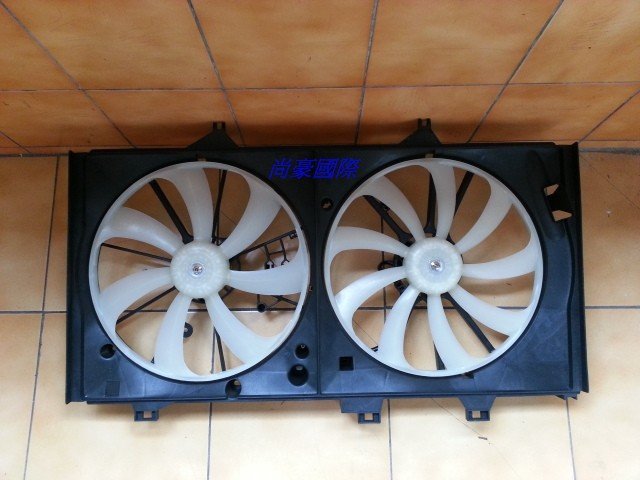 豐田 CAMRY 2012 13 14 15 16 全新 水箱 冷氣 散熱風扇總成 (要分汽油或油電) 也可單買馬達
