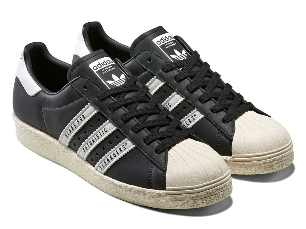 CodE= ADIDAS SUPERSTAR 80S X HUMAN MADE 皮革休閒鞋(黑白