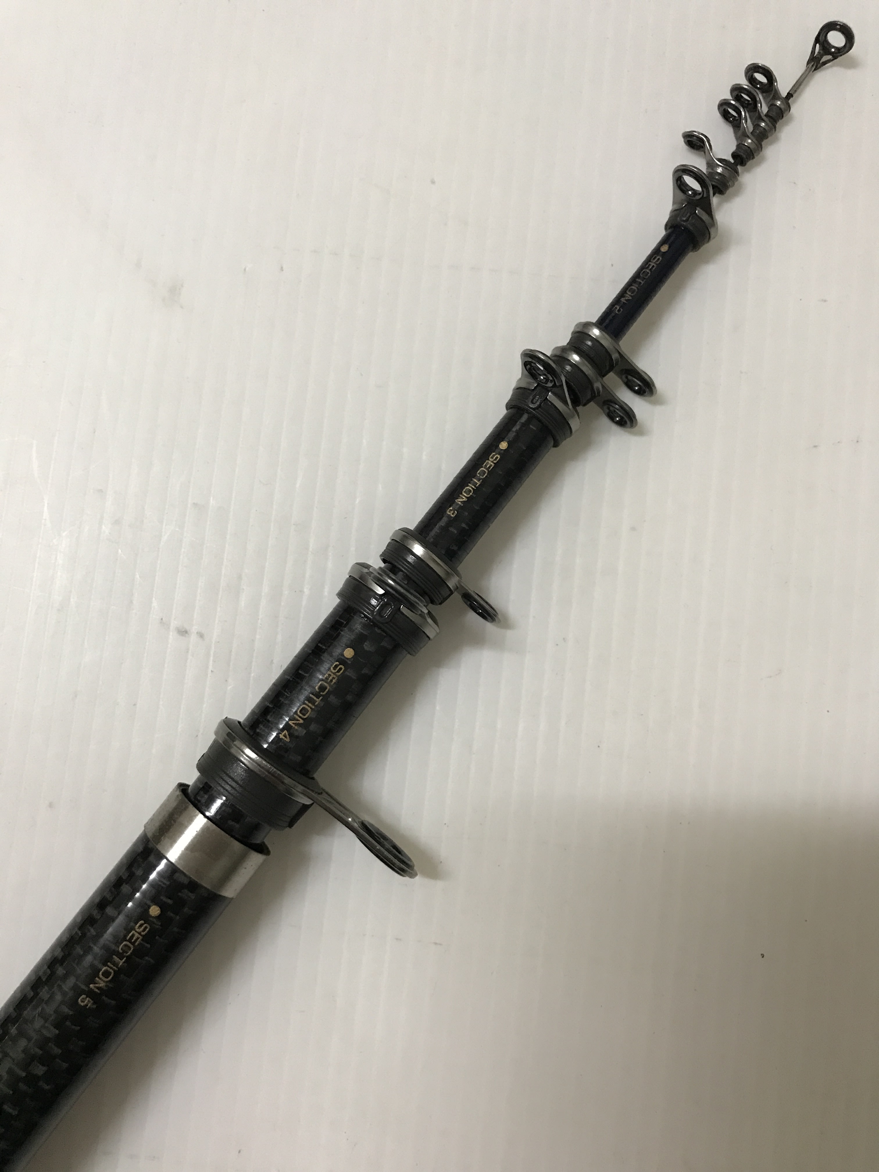 RYOBI CRS revolution磯 XS FF 2.5-53 状態良好 日本製RYOBI CRS REVOLUTION 磯XS FF 1.5-53 18尺磯釣竿海釣竿免