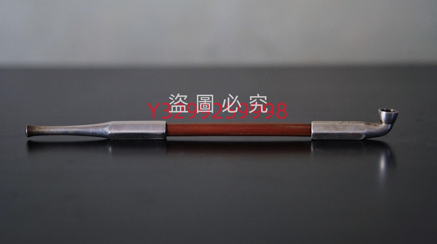 日本中古純銀六角煙管成色好。長20.6厘米。重38克。 敬請留意：古代