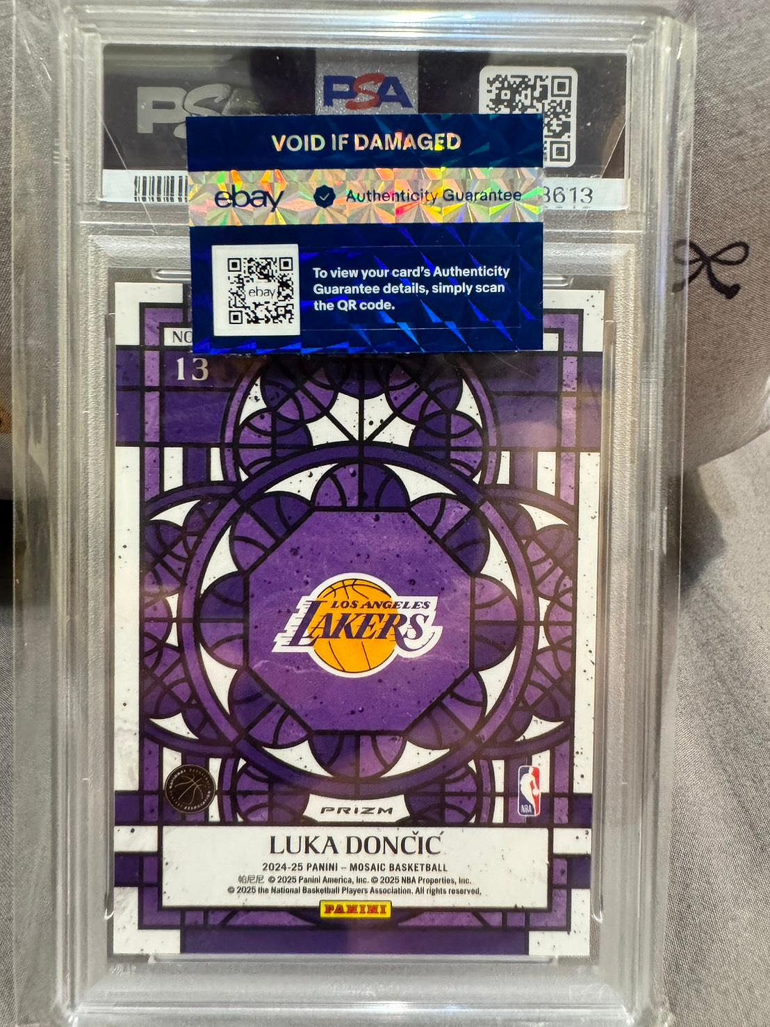 LUKA DONCIC PSA 10 2024-25 PANINI MOSAIC SSP 教堂系列#13 STAINED