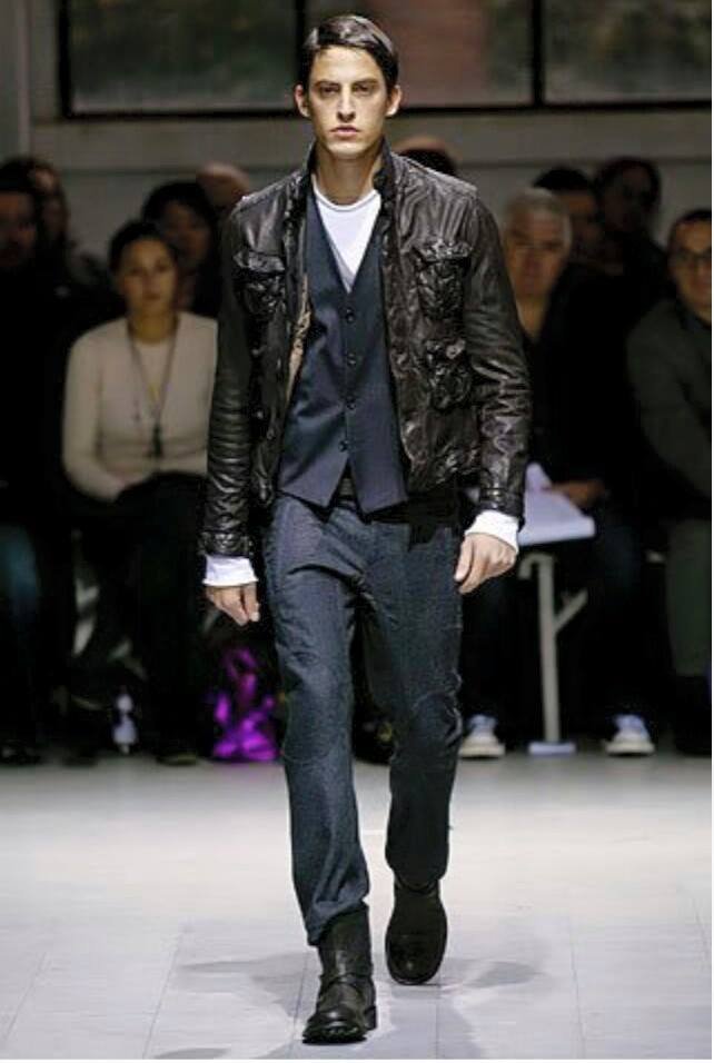 Neil Barrett 招牌軍裝小羊皮衣 好萊塢著用款 Celine Gucci Saint Laurent