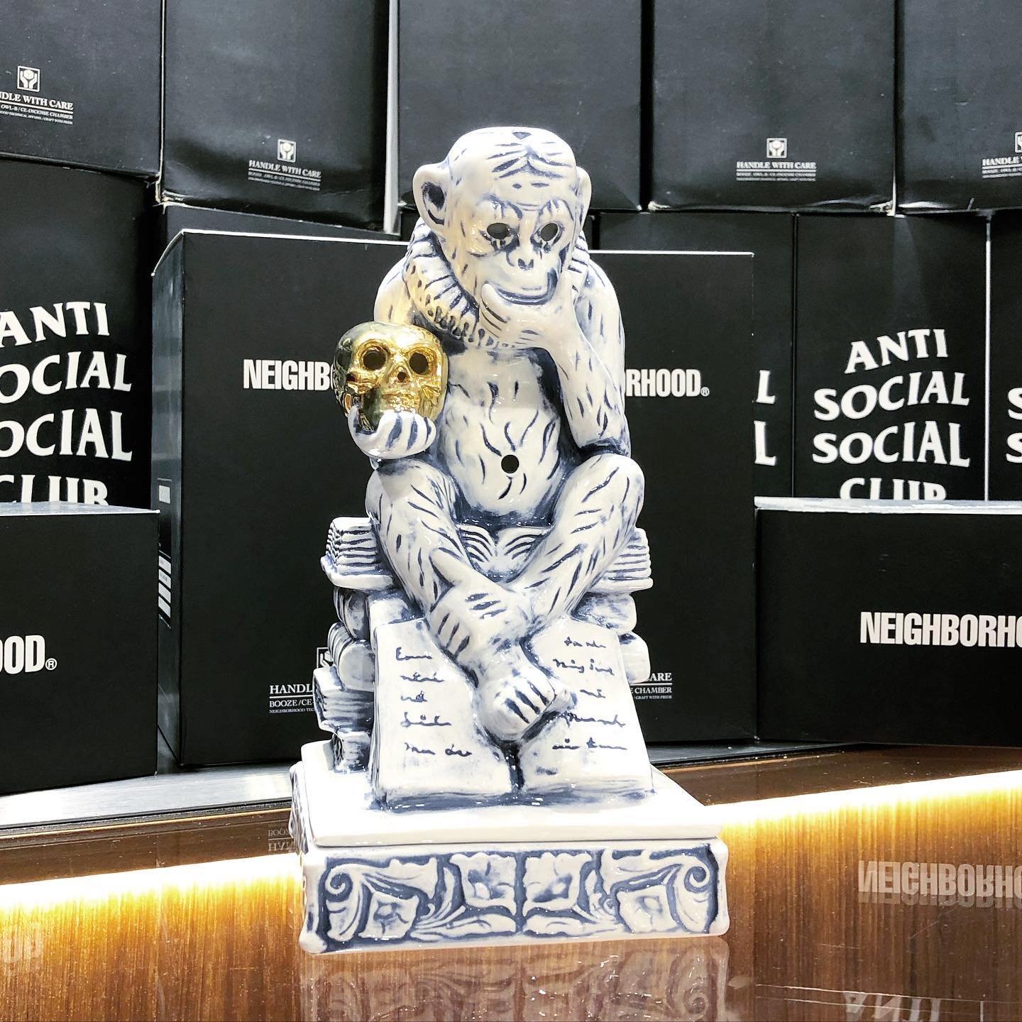 希望商店】 NEIGHBORHOOD BOOZE / CE-INCENSE CHAMBER 20AW 猴子線香座