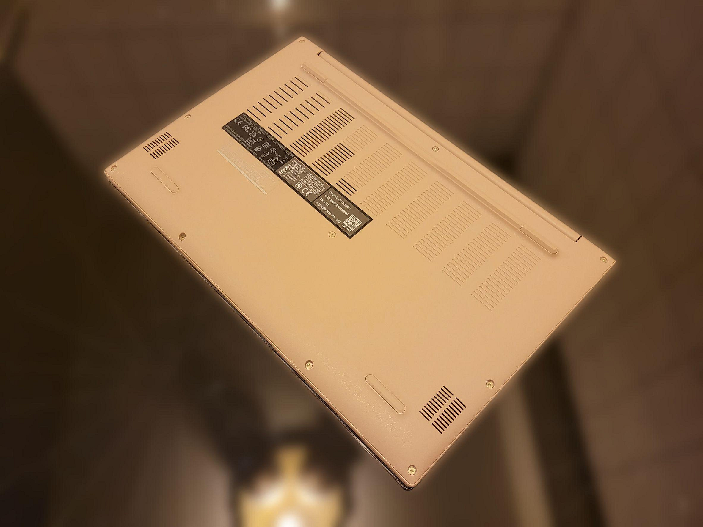 ASUS X1404VA-0081C1335U 14吋/i5-1335U/16GB/512G*只要11800元(C0739