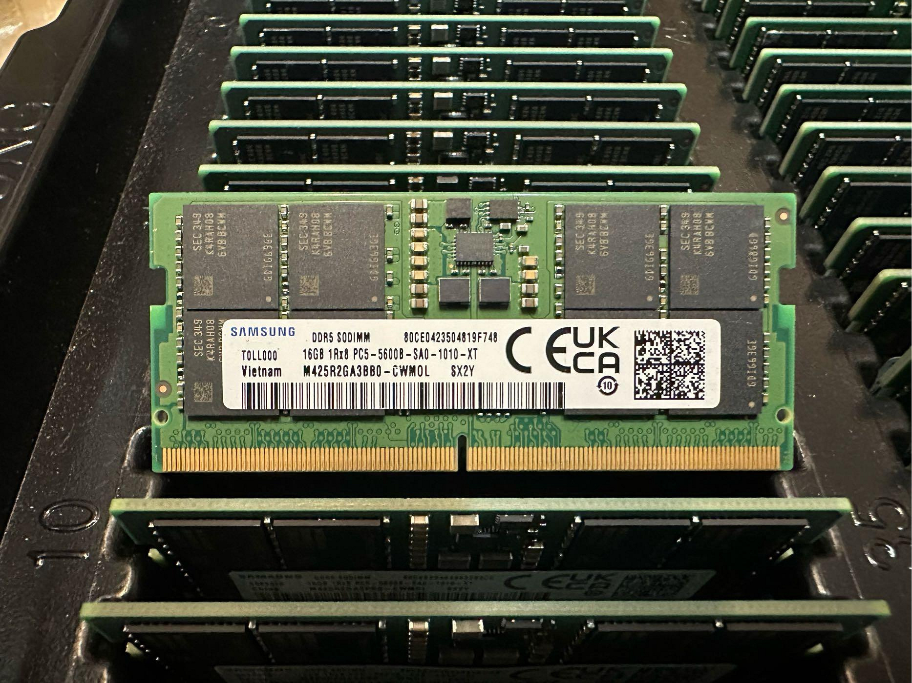 ☆【Samsung 三星PC5-5600B-SA0-1010-XT 1RX8 DDR5-5600 16GB 16G