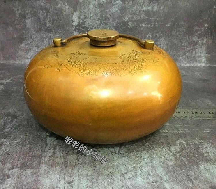 銅製 龍鳳壺 懐炉 湯押子 暖炉 暖手壺 湯婆子 工芸品 置物 嚴選古董龍鳳銅暖手壺，冬日暖手必備黃銅湯婆子，包漿古樸自然。 古董