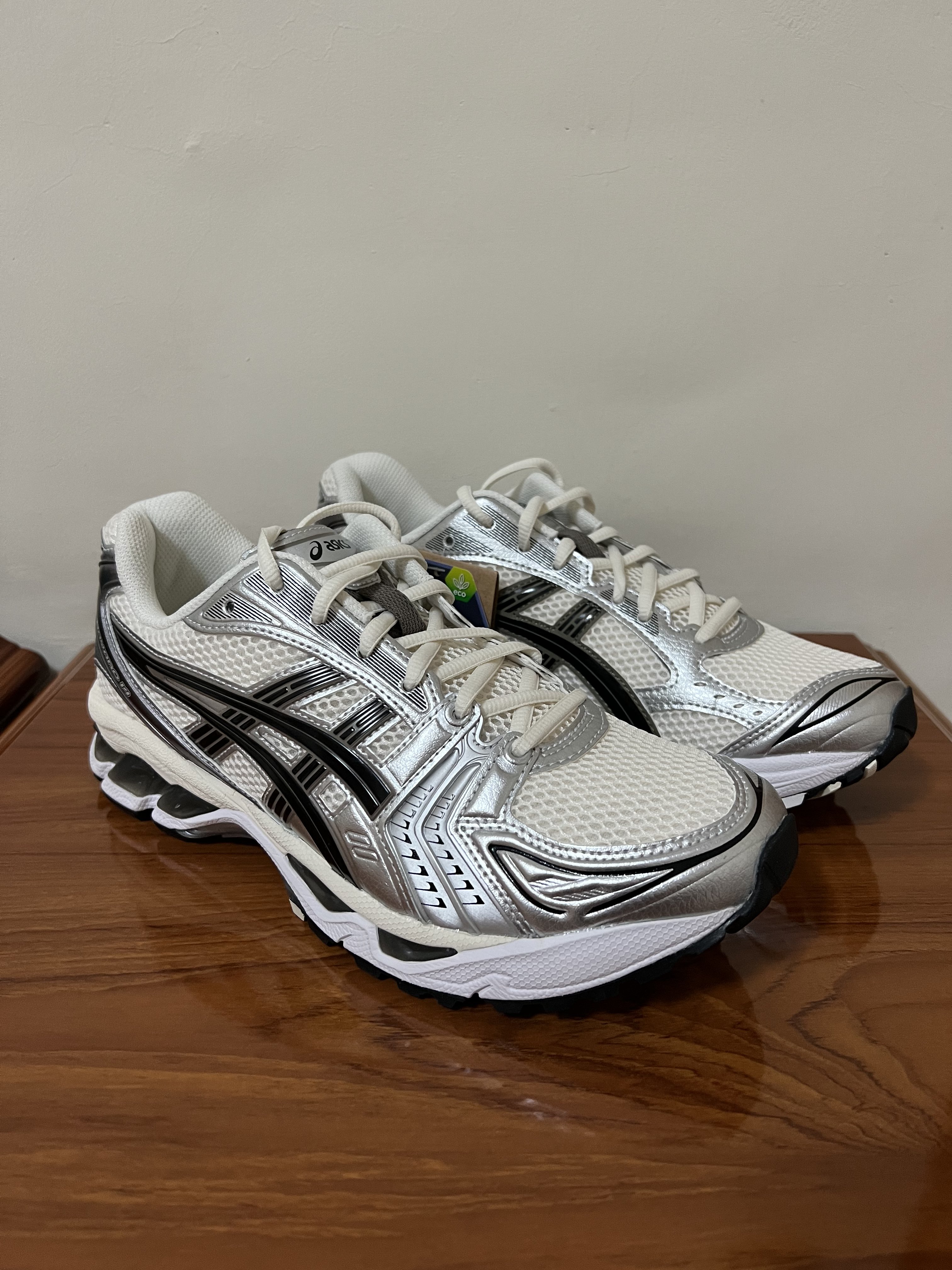 ASICS GEL-KAYANO 14 慢跑鞋JJJJound平替款奶油白銀1201A019-108