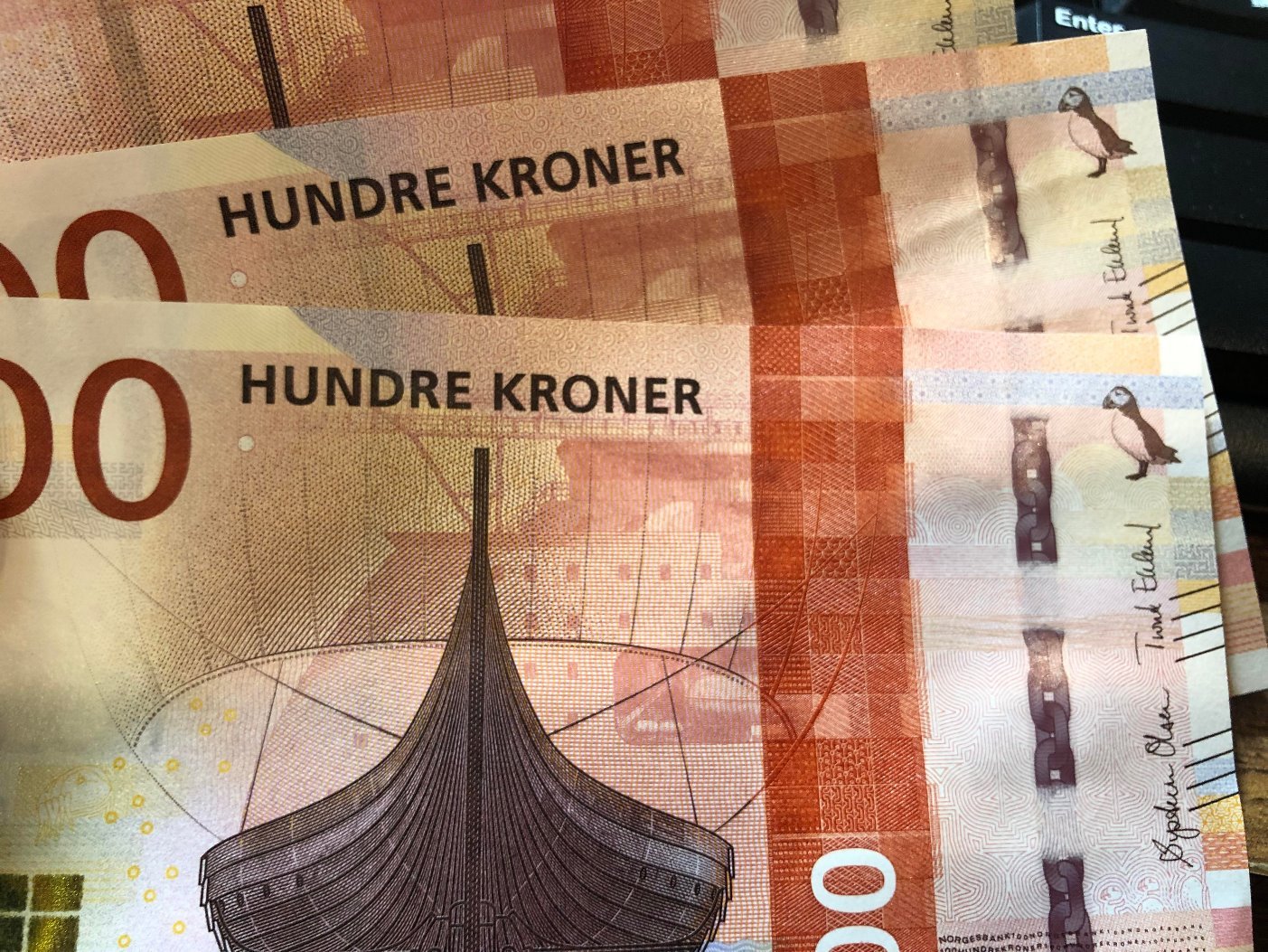 低價外鈔】挪威2016 年100KR 挪威克朗紙鈔一枚維京海盜船圖案漂亮少見~(95-98新) | Yahoo拍賣