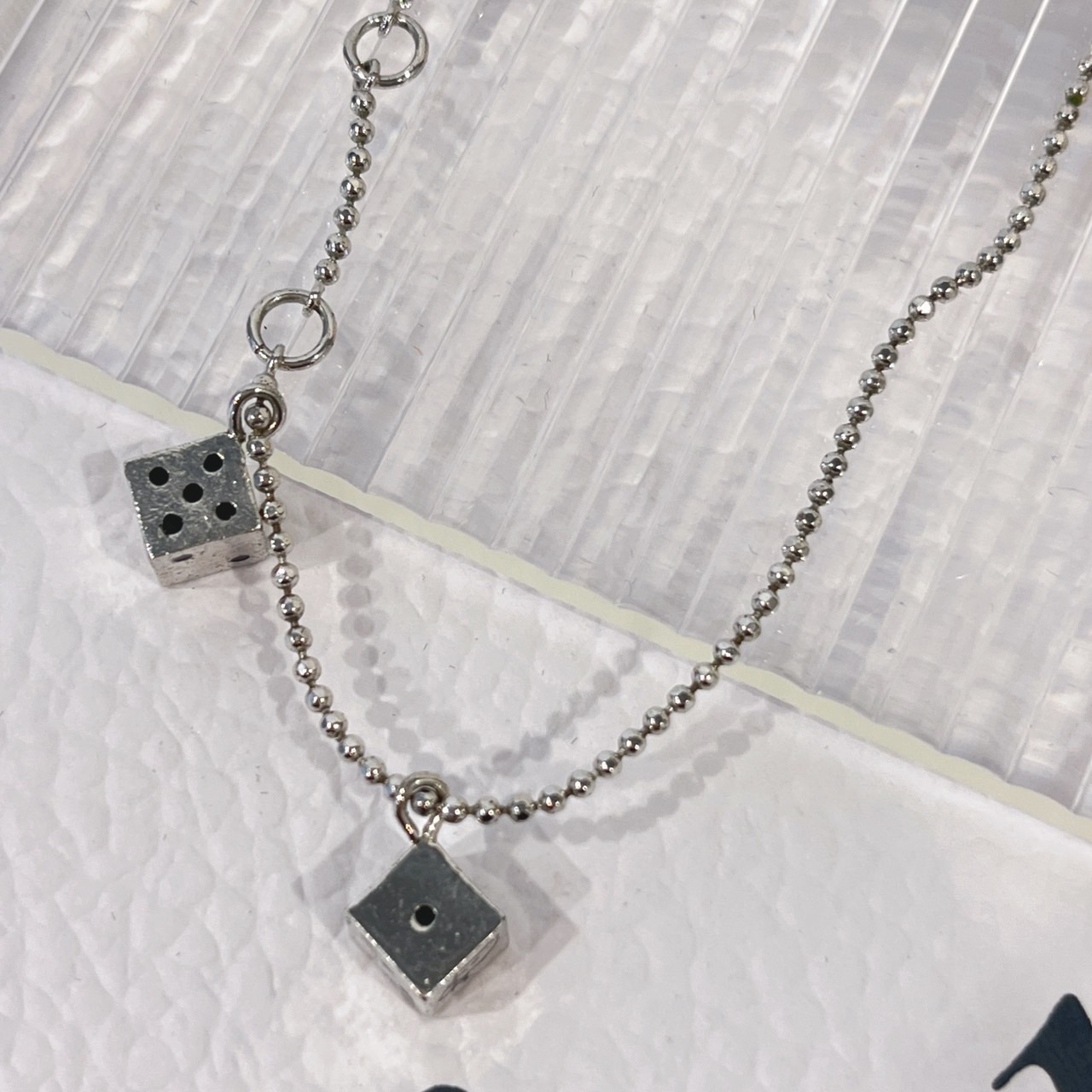 哈極品】美品《Christian Dior 迪奧銀色骰子黑色LOGO 手鍊/手飾 