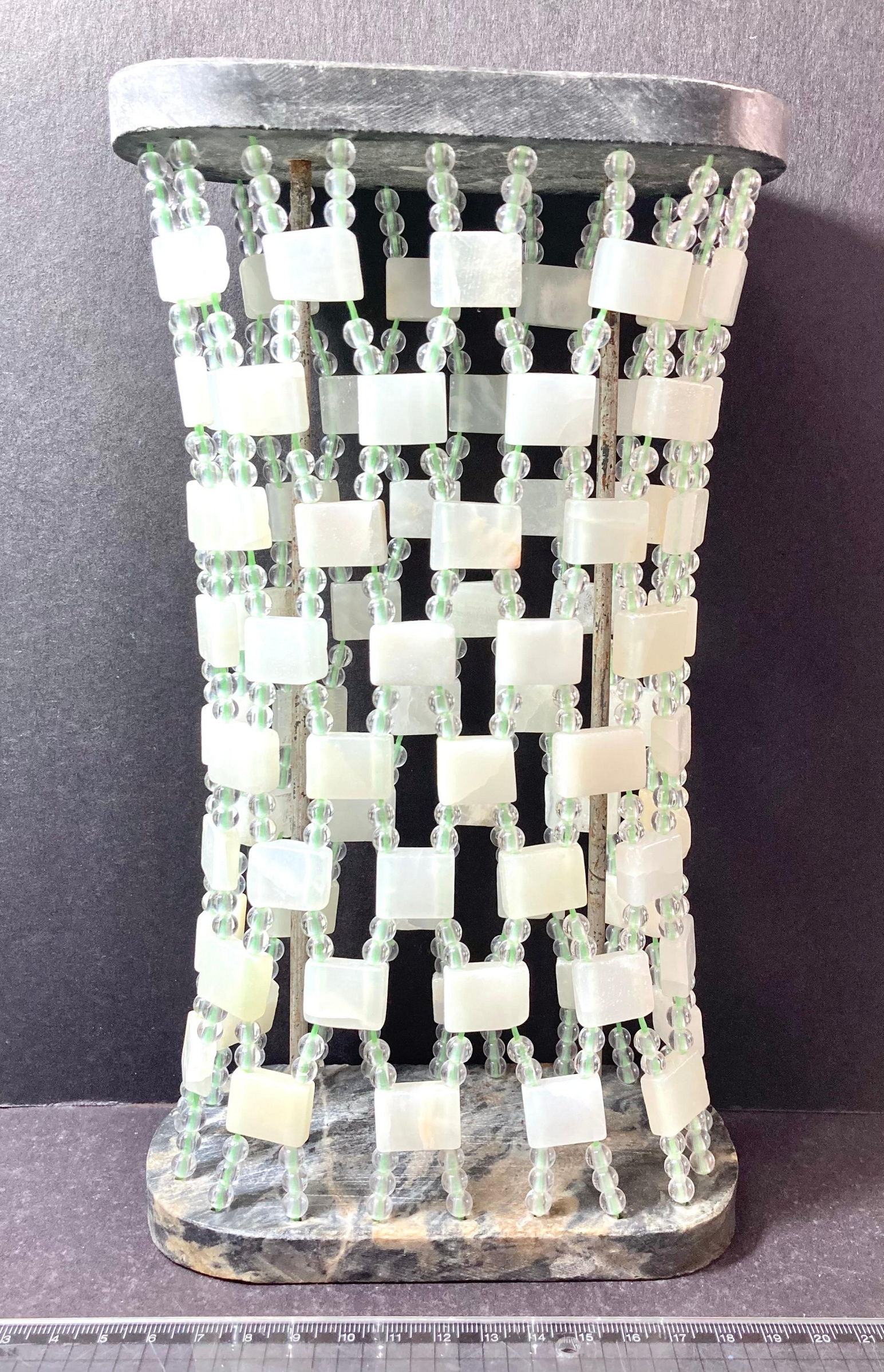 週日21:00】77~CD4~保健玉枕枕面由玉石編成26X14.5cm 高度8cm （全新未