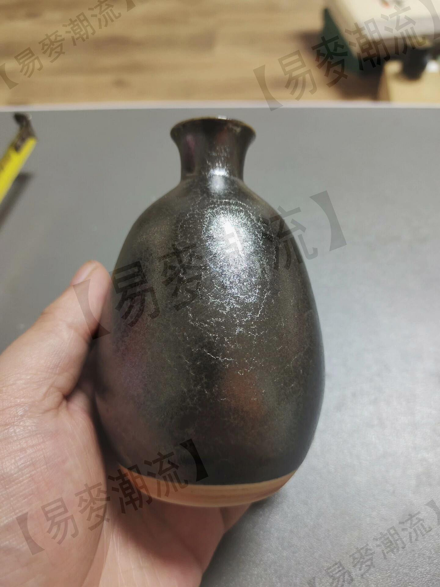 日本回流昭和早期前田泰昭作窯變天目釉得利花瓶酒壺器形很好！ 釉色