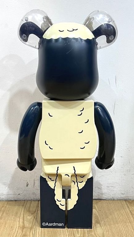 BLACK極Shaun x BE@RBRICK笑笑羊1000%跳跳羊庫柏力克小熊公仔| Yahoo拍賣