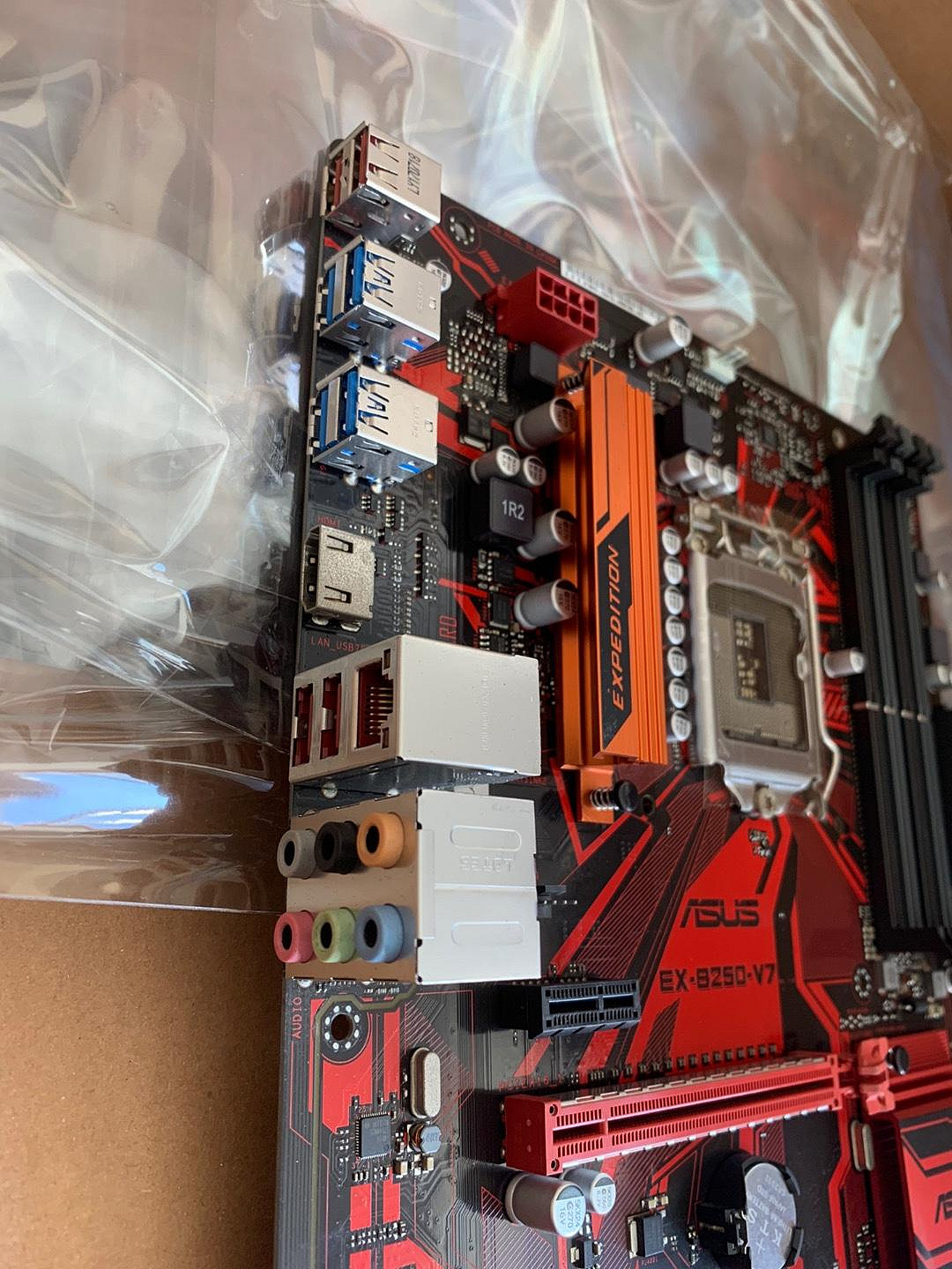 庫存全新Asus/華碩EX-B250-V7桌機1151電腦主板支持DDR4記憶體| Yahoo拍賣