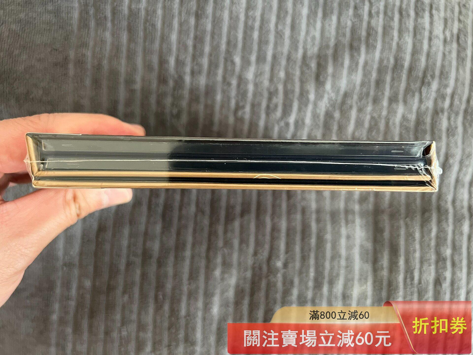 SHE S.H.E 女朋友 奇幻旅程 奇幻版 国内流通販売仕様 新品未開封 S.H.E SHE 奇幻旅程TW 臺華研國際首奇幻版CD+VCD，全新未拆，內封簽名