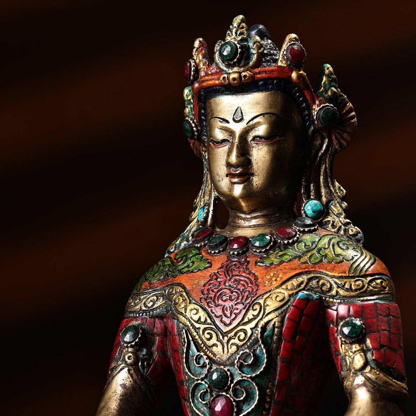 尼泊爾回流純銅打造鑲嵌寶石彩繪描金藏傳釋迦牟尼佛覺沃佛尊工藝精湛