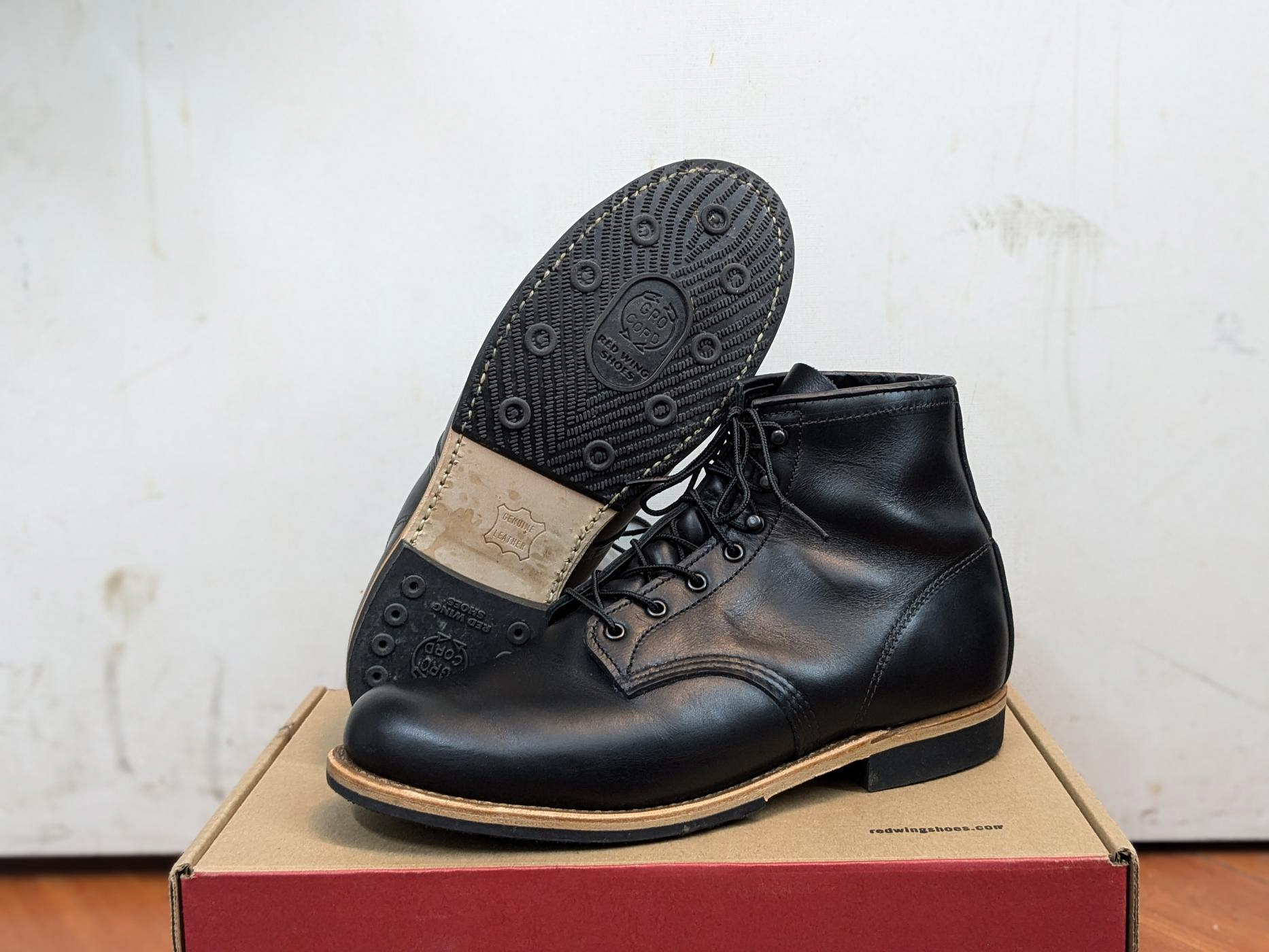 已售出[Boots_Head] Red wing 2024 Beckman 9423 US9D 狀況極佳附鞋盒