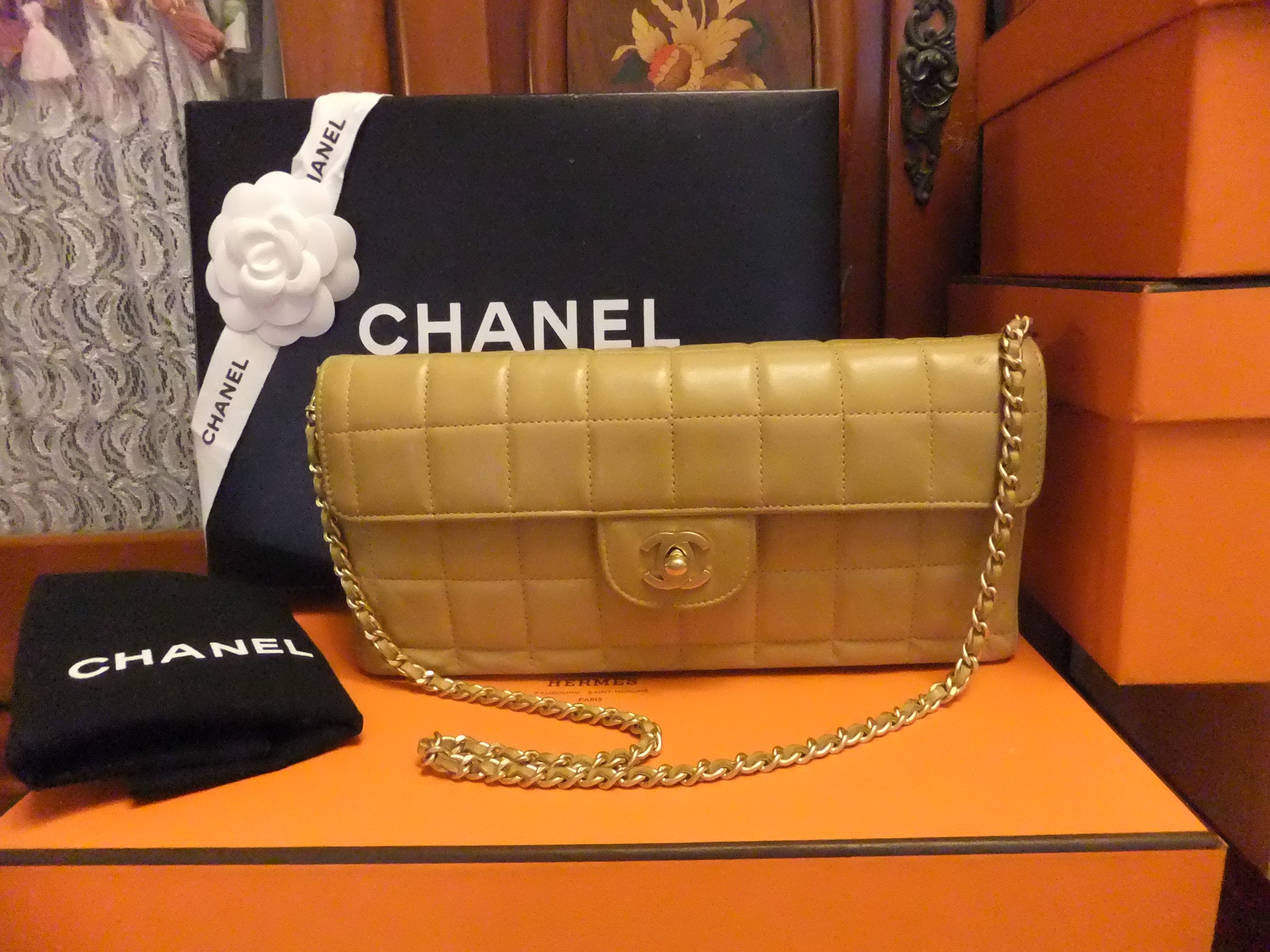 Chanel    奶茶色  冰格    金扣  coco   vintage