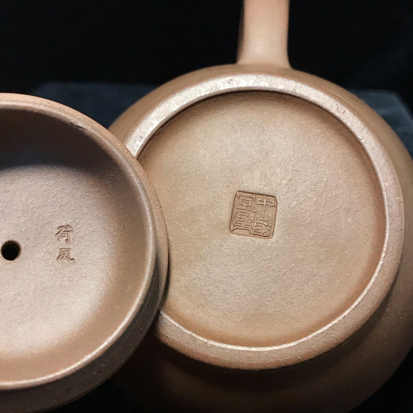 中國宜興·荷鳳紫砂冠軍壺380cc | Yahoo拍賣