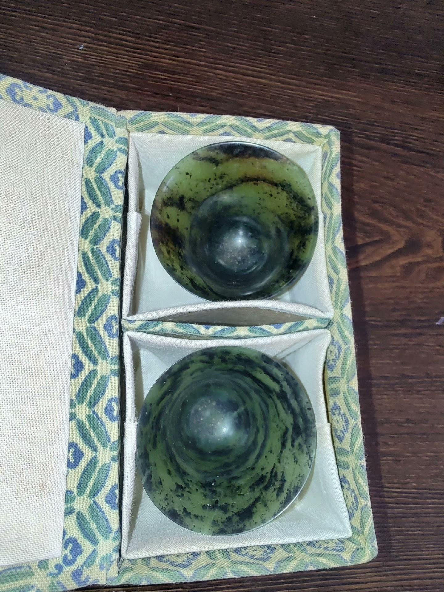 240120き 夜光杯 碧玉夜光杯（対） 日本中古回流碧玉杯墨綠玉杯夜光杯酒杯茶杯碧玉墨玉杯夜光杯，超薄晶瑩