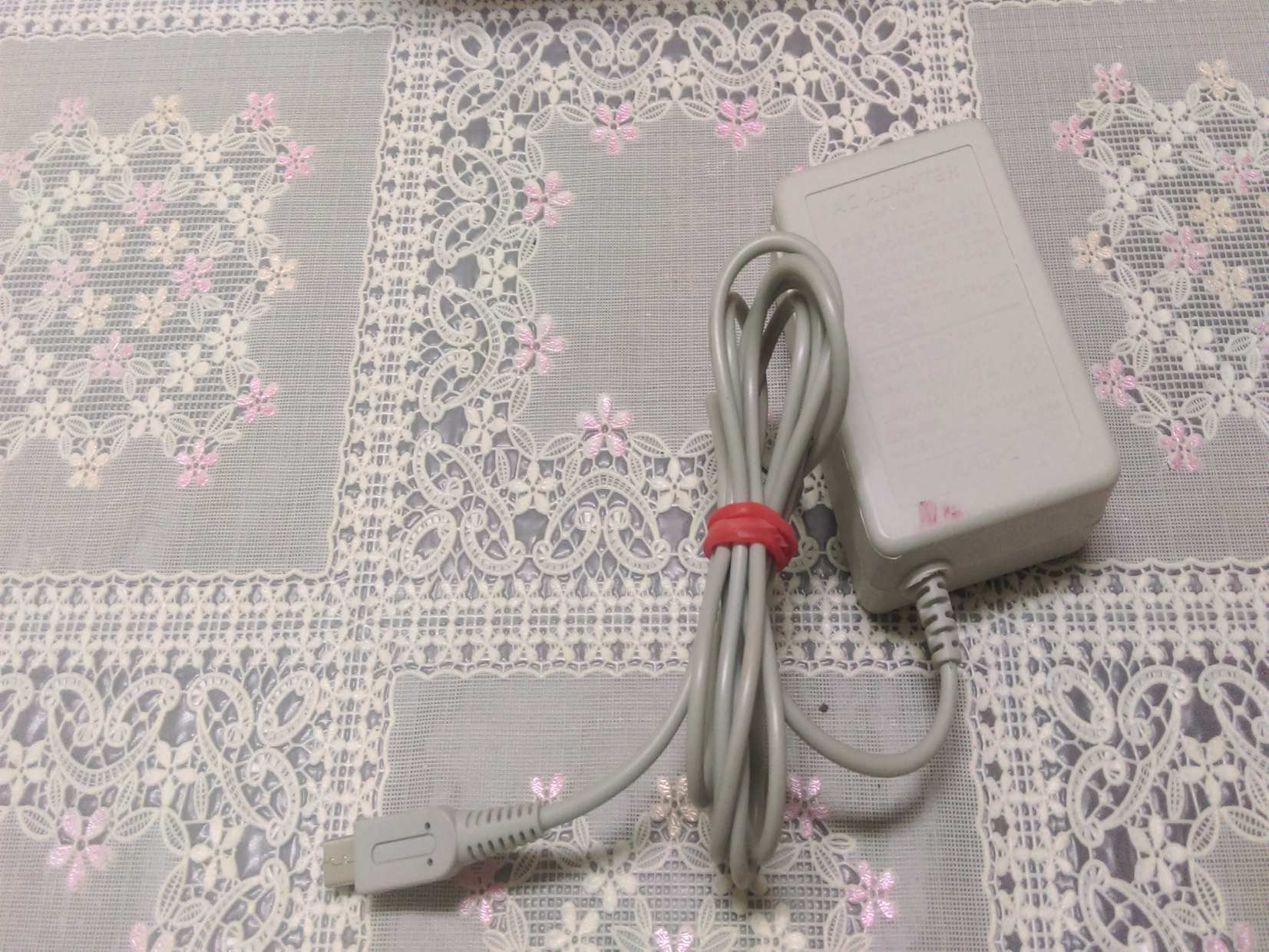 DSi ［値下げ］充電器つけます DSi ［値下げ］充電器つけます DSi ［値下げ］充電器つけます 楽天市場