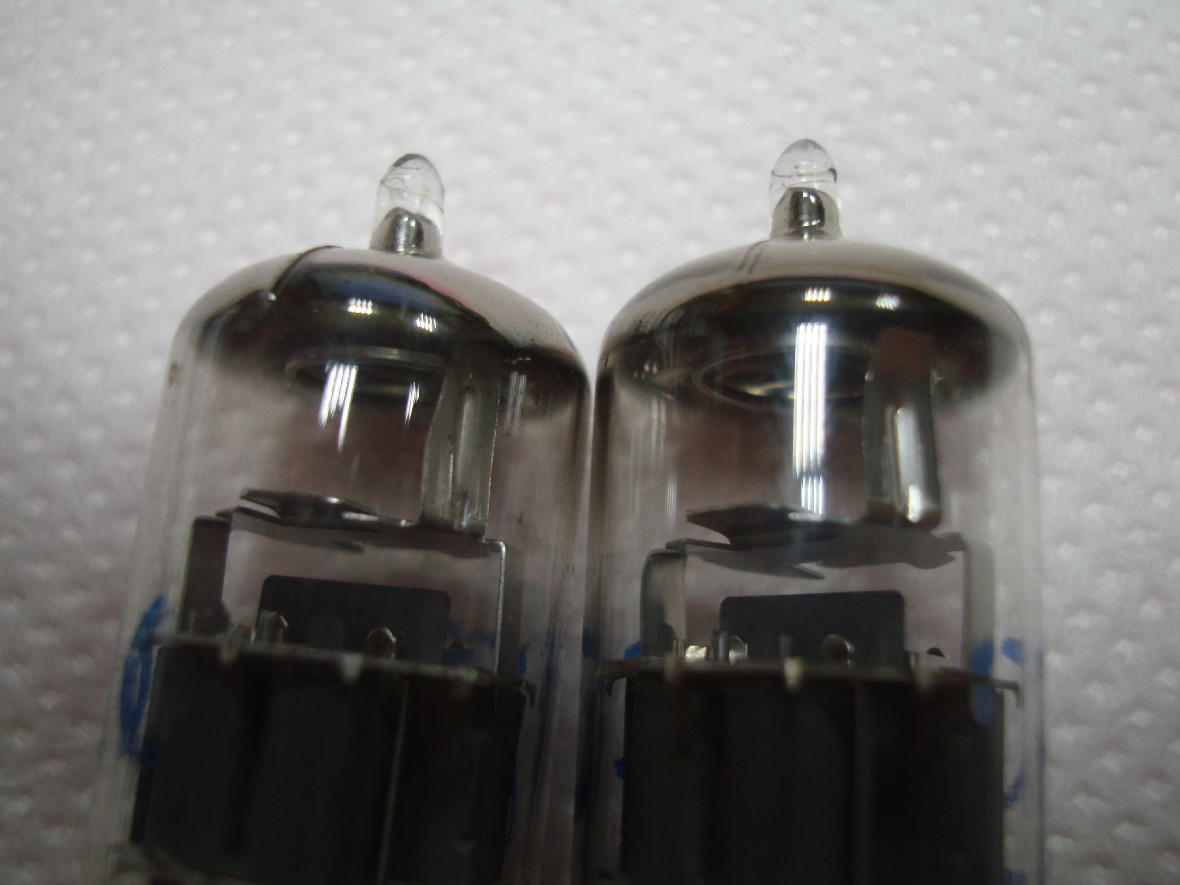 Siemens : E88CC 6922 真空管一對| Yahoo拍賣