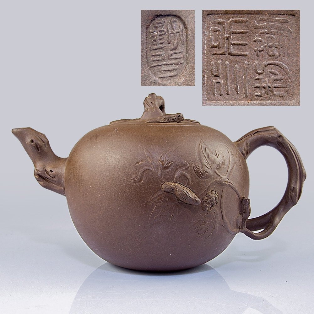 中国宜興 紫砂壺 「陳彩芳」 蓋款 彩芳 紫泥 急須 在銘 茶道具 ES1-15 中国宜興 紫砂壺 「陳彩芳」 蓋款 彩芳 紫泥 急須 在銘 茶道具 ES1-