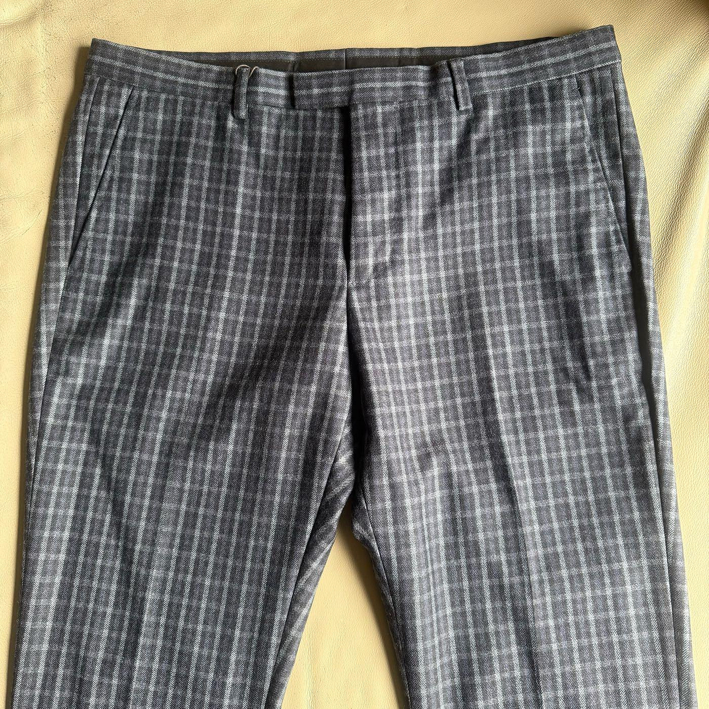 ［品味人生］保證全新正品 Gucci 格紋毛料 西裝褲 休閒褲 size 50