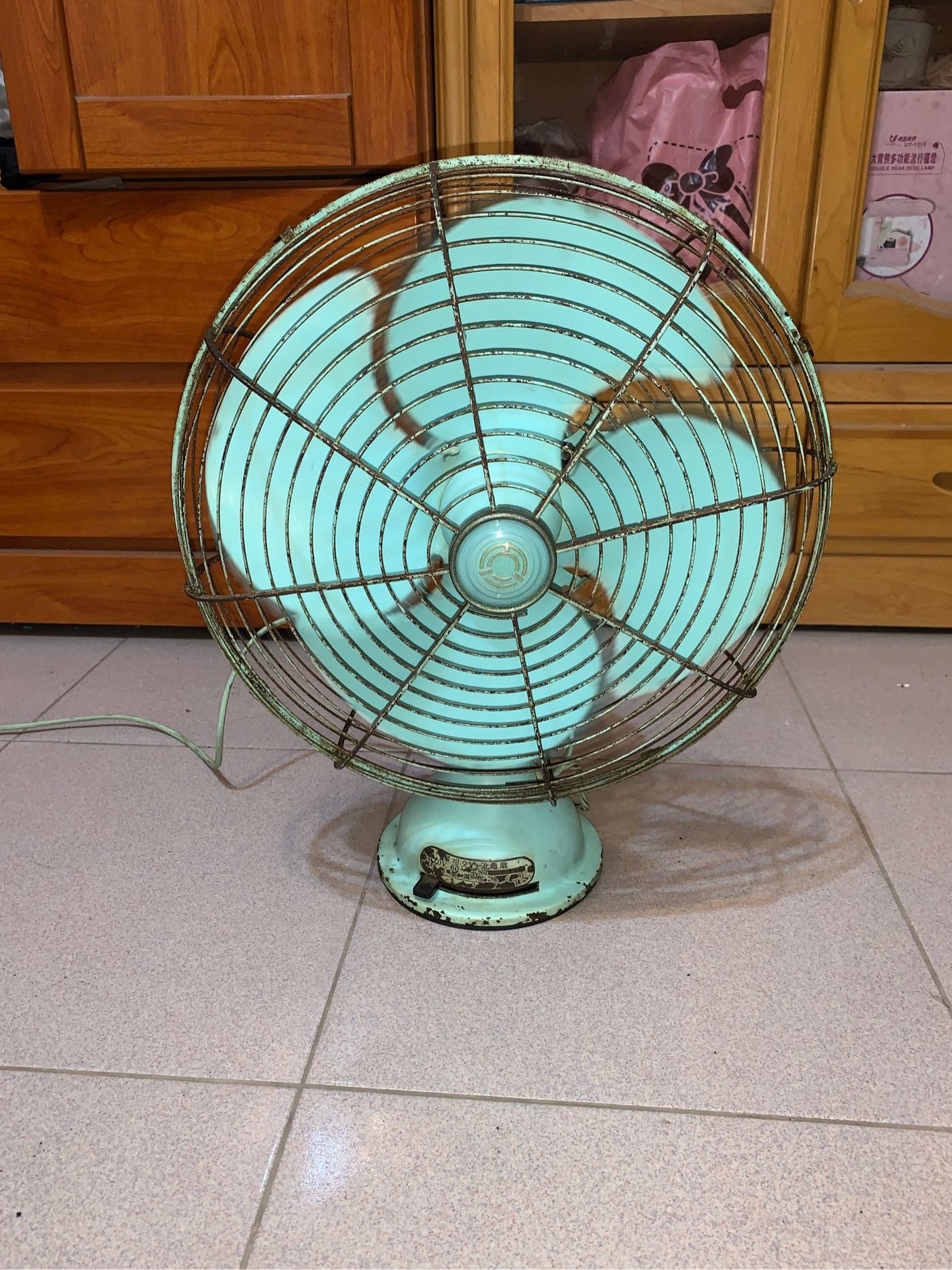 大同製鋼古董電扇（非大同平頭與順風）