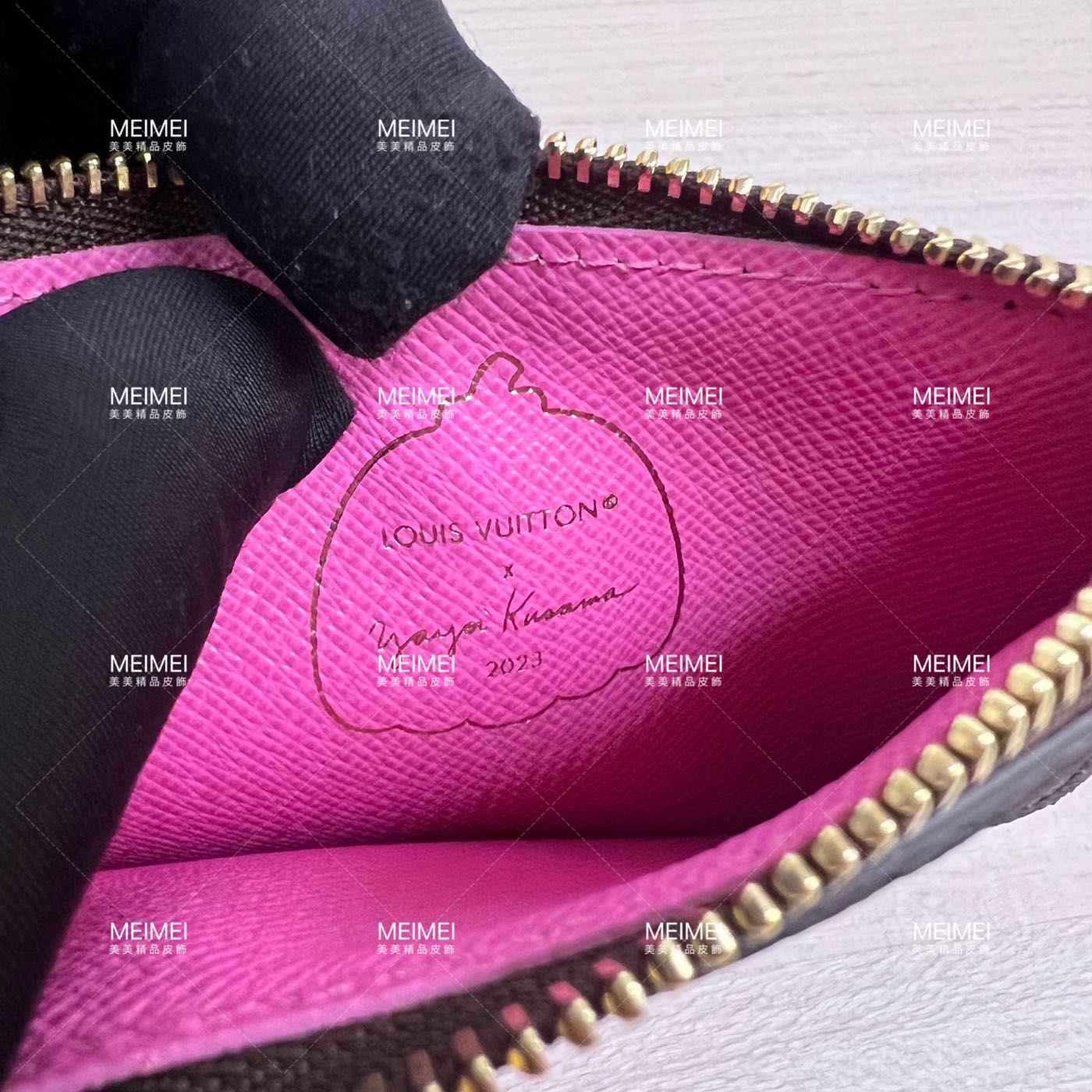 30老店預購LOUIS VUITTON Monogram LV x YK 草間彌生南瓜零錢包M82110