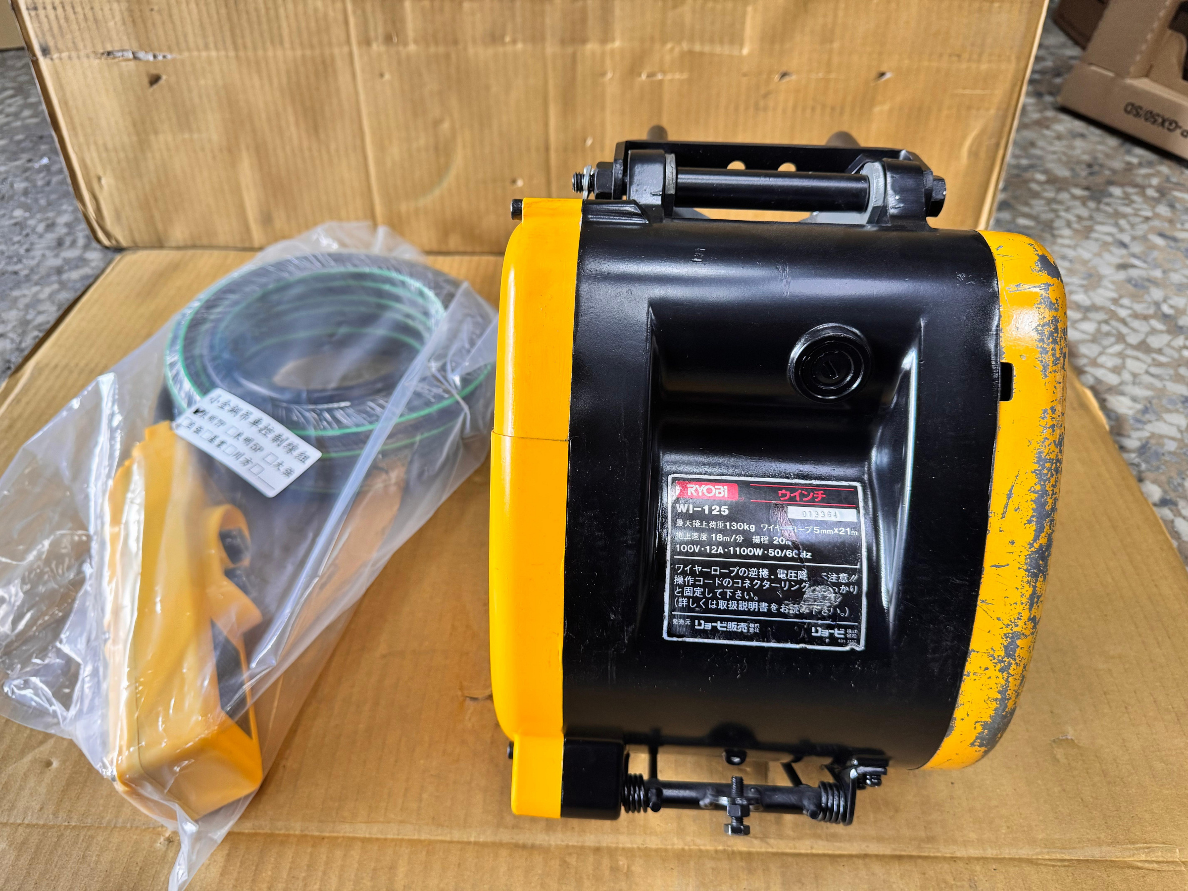 処分品071　ブレスレット　バングル　80本セット　1.6kg～　大量　まとめて　アクセサリー　各種色々 正規店購入 フェラガモ ビジネスシューズ 靴 黒 9 EEE Ferragamo ブラック