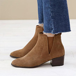 牛皮氣質尖頭粗跟顯瘦踝靴