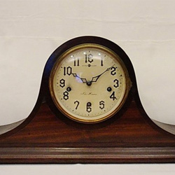 百年歲月美國製New Haven紐哈文壁爐報時鐘