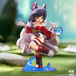 泡泡瑪特英雄聯盟公仔