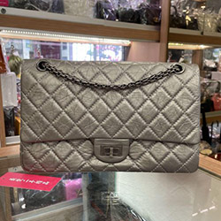 CHANEL銀釦翻蓋肩背包斜背包