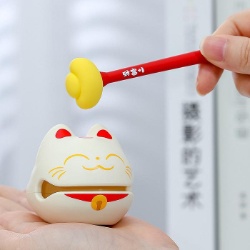 辦公室靜心解壓敲打小木魚