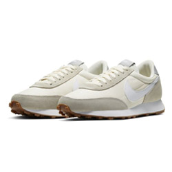 NIKE W DAYBREAK PALE IVORY